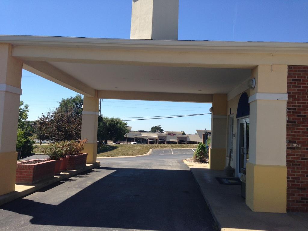 Days Inn By Wyndham Liberty/Ne Kansas City Zewnętrze zdjęcie